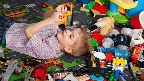 Four ways to minimize the toys mess.