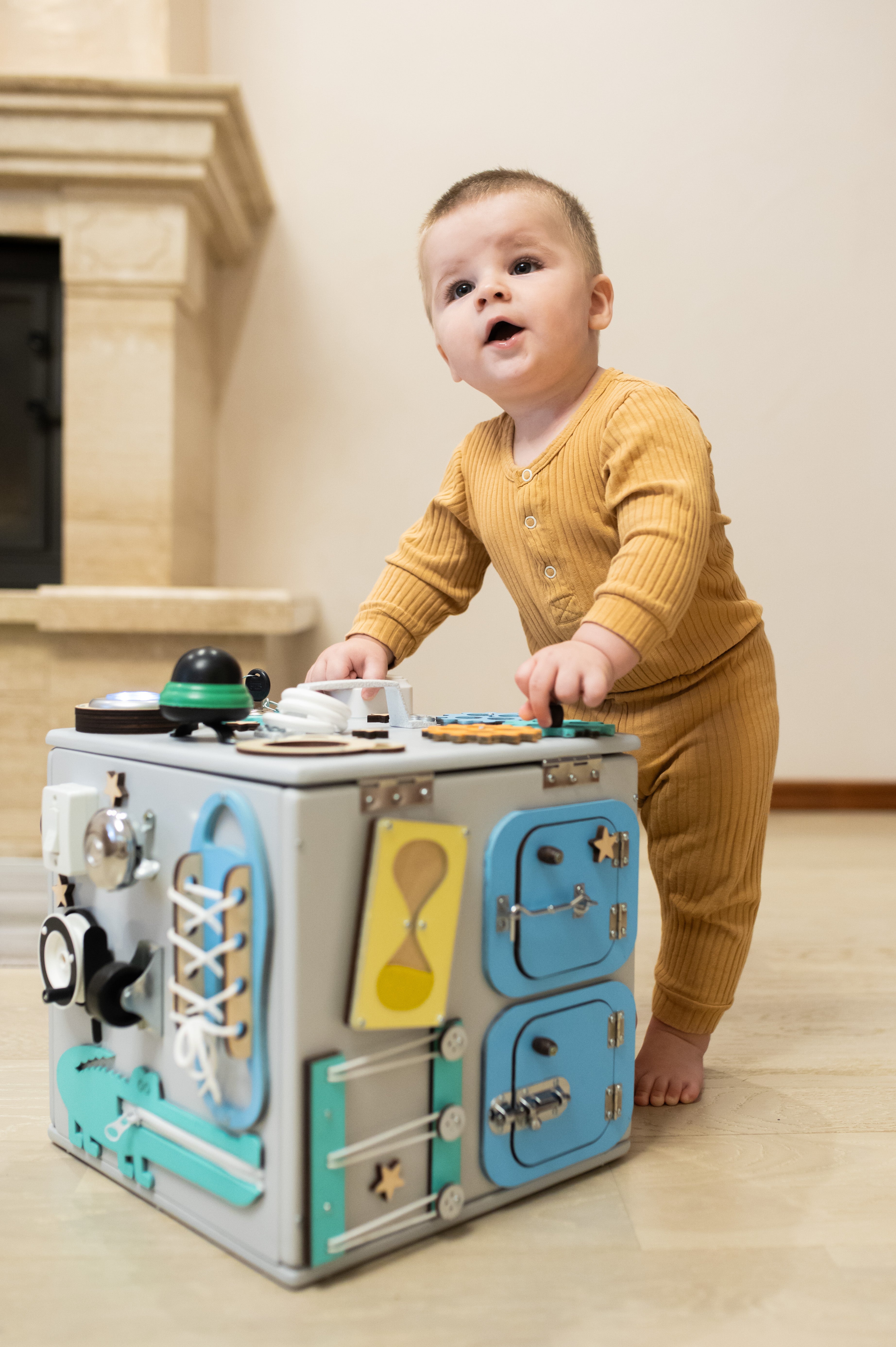 Wooden play cubes for 2025 toddlers